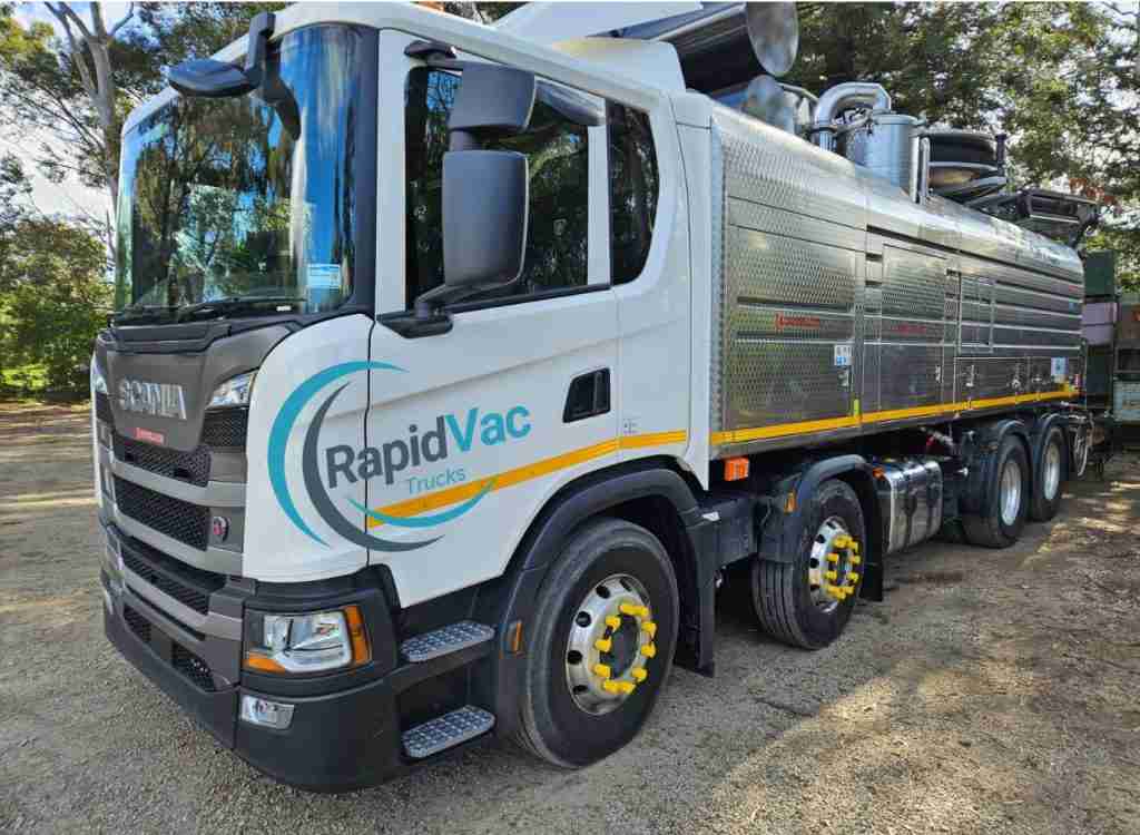 Vacuum truck service for controlled trenching and excavation in Gold Coast.